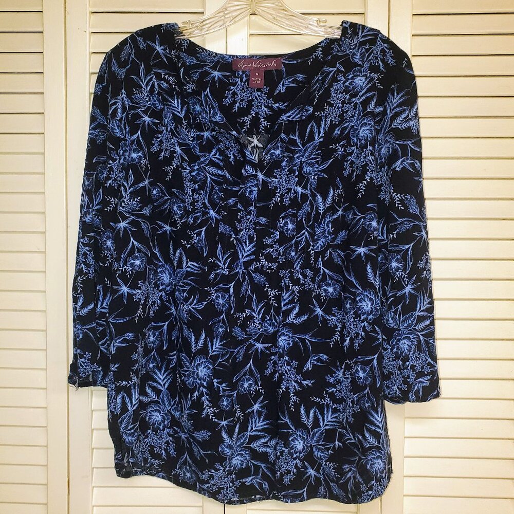 Gloria Vanderbilt Floral Top